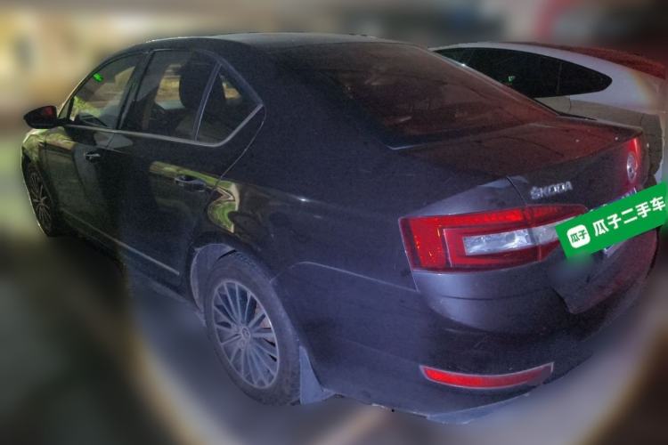 Used Skoda Octavia 2018 TSI230 DSG Luxury Edition Rear Left 45 Deg
