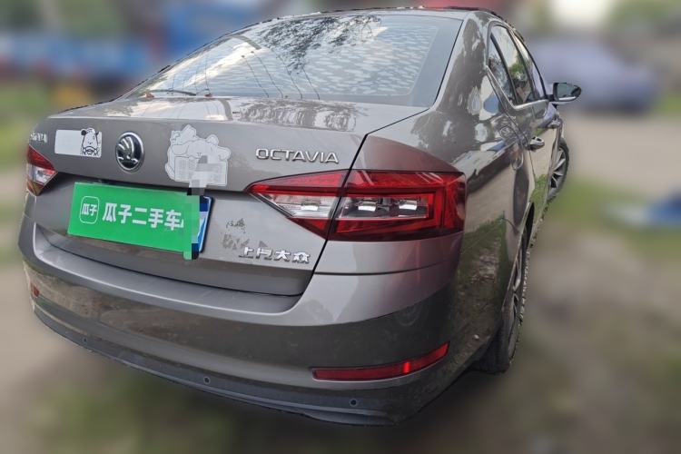 Used Skoda Octavia 2018 TSI230 DSG Comfort Edition Rear Right 45 Deg