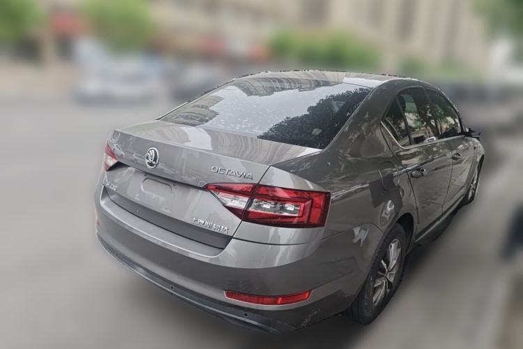 Used Skoda Octavia 2018 TSI230 DSG Comfort Edition Rear Right 45 Deg
