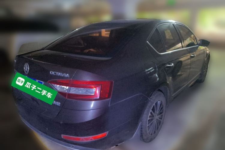 Used Skoda Octavia 2018 TSI230 DSG Luxury Edition Rear Right 45 Deg
