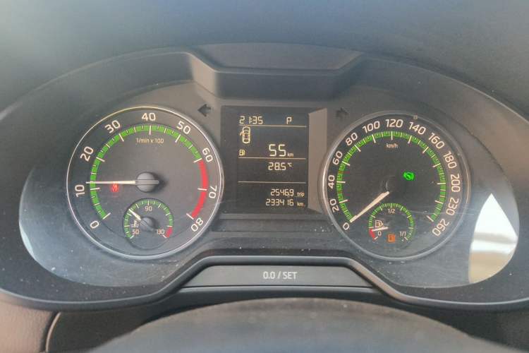 Used Skoda Octavia 2018 TSI230 DSG Comfort Edition Instrument Cluster