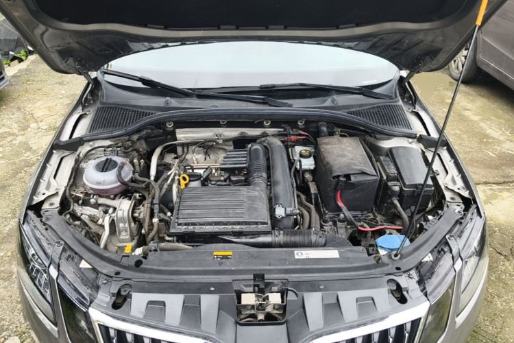 Used Skoda Octavia 2018 TSI230 DSG Comfort Edition Engine Bay