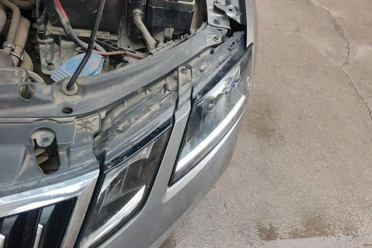 Used Skoda Octavia 2018 TSI280 DSG Luxury Edition Engine Bay Left