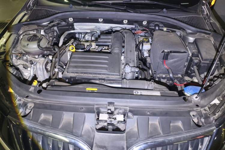 Used Skoda Octavia 2018 Station Wagon TSI230 DSG Luxury Edition Engine Bay