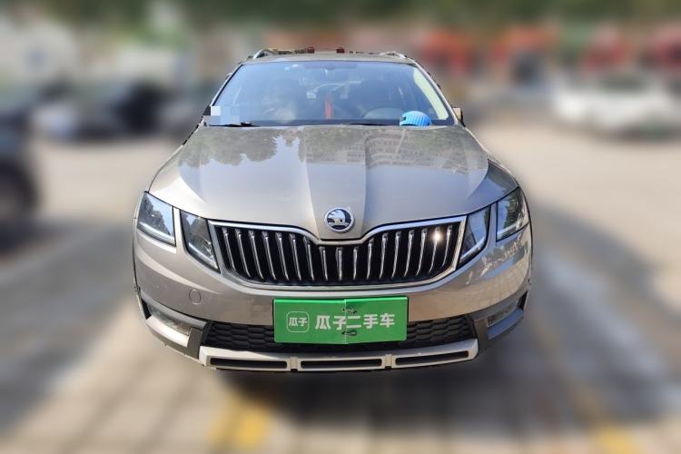 Used Skoda Octavia 2018 Station Wagon TSI280 DSG Luxury Edition Front