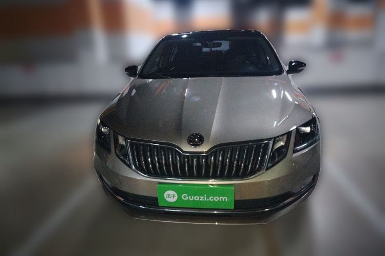 Used Skoda Octavia 2018 TSI280 DSG Luxury Edition Front