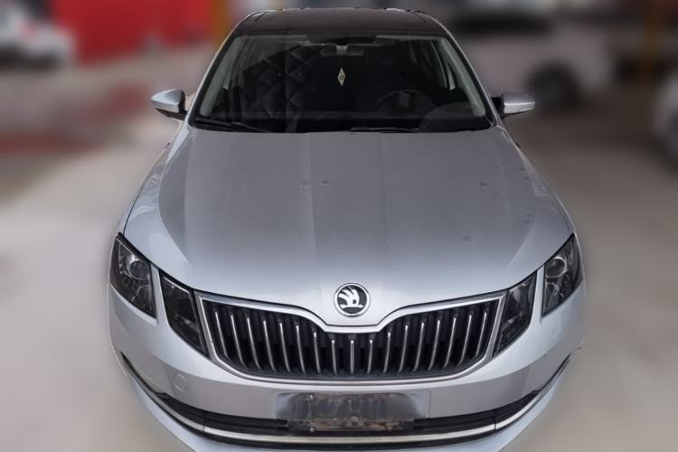Used Skoda Octavia 2018 TSI230 DSG Luxury Edition Front