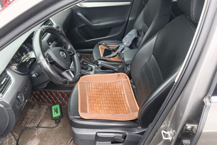 Used Skoda Octavia 2018 TSI230 DSG Comfort Edition Left Front Seat