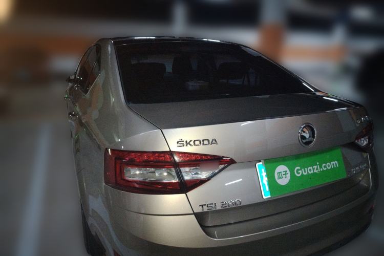 Used Skoda Octavia 2018 TSI280 DSG Luxury Edition Rear