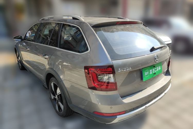 Used Skoda Octavia 2018 Station Wagon TSI280 DSG Luxury Edition Rear Left 45 Deg