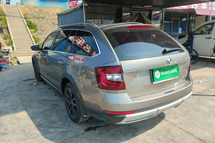 Used Skoda Octavia 2018 Station Wagon TSI230 DSG Luxury Edition Rear Left 45 Deg