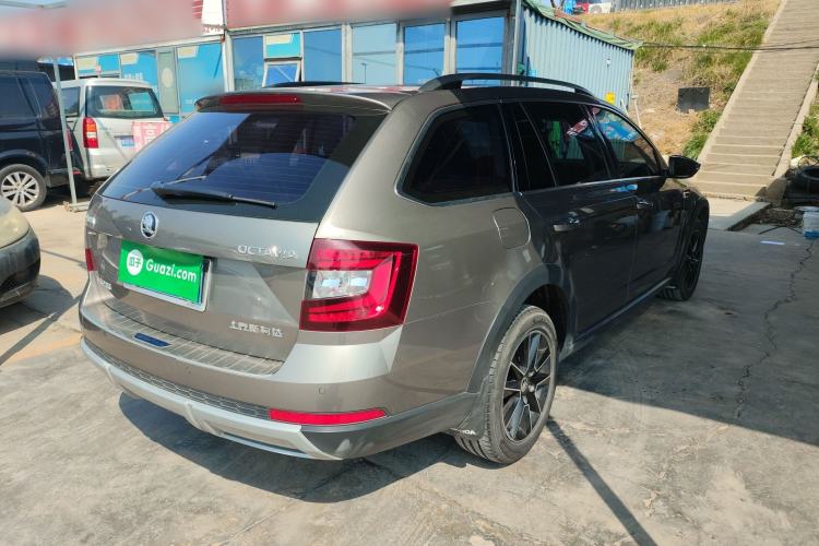 Used Skoda Octavia 2018 Station Wagon TSI230 DSG Luxury Edition Rear Right 45 Deg