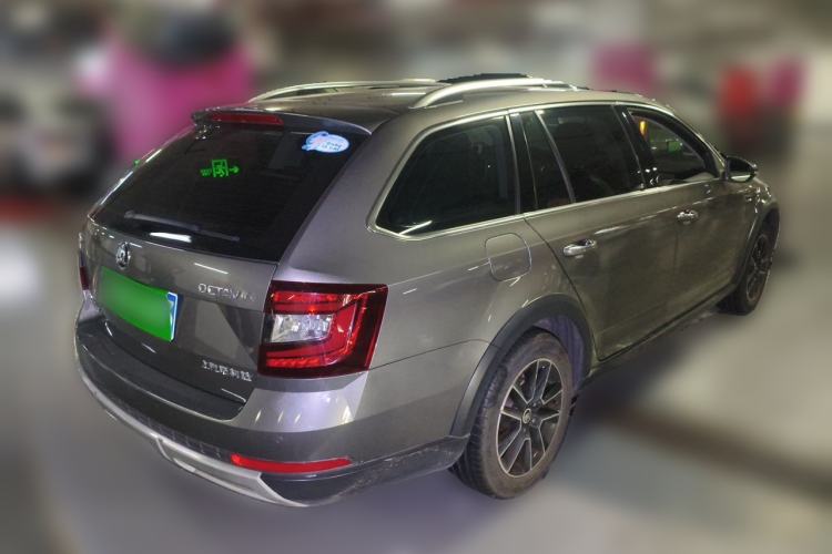Used Skoda Octavia 2018 Station Wagon TSI230 DSG Luxury Edition Rear Right 45 Deg