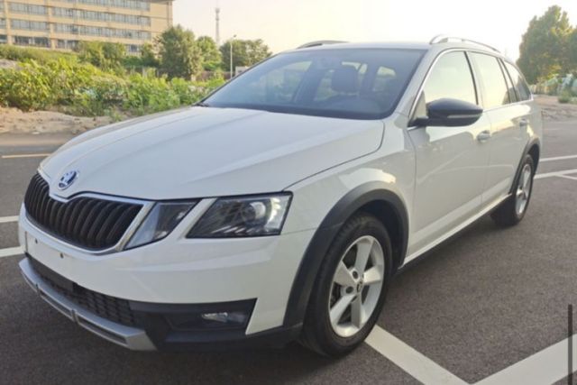 Used Skoda Octavia 2018 Station Wagon TSI230 DSG Comfort Edition