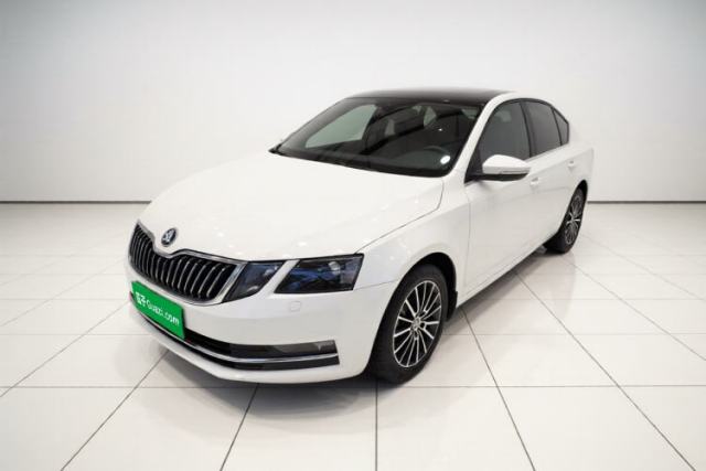 Used Skoda Octavia 2018 1.6L Automatic Luxury Edition