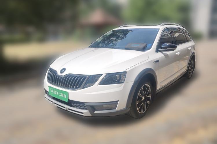 Ojetý Skoda Octavia 2018 Station Wagon TSI230 DSG Luxury Edition Guazi used car, China used car export, Used car for sale, Used  cars, Cheapest cars for sale