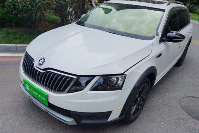 Used Skoda Octavia 2018 Station Wagon TSI230 DSG Luxury Edition