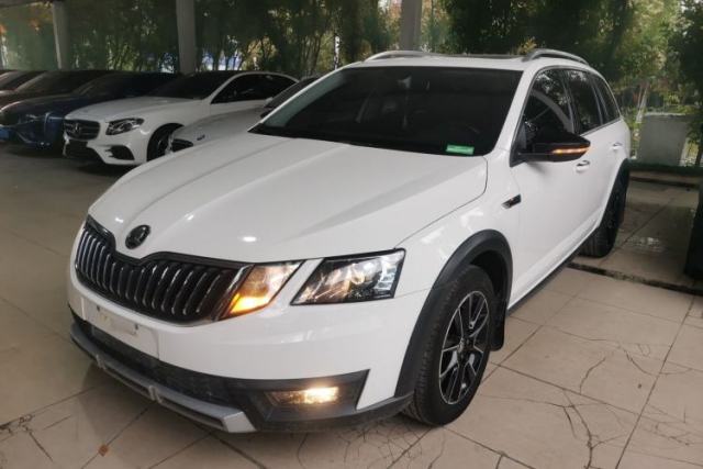 Used Skoda Octavia 2018 Station Wagon TSI230 DSG Luxury Edition