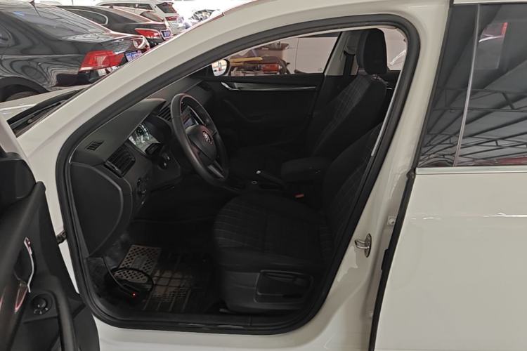 Used Skoda Octavia 2018 Station Wagon TSI230 DSG Comfort Edition Driver Seat
