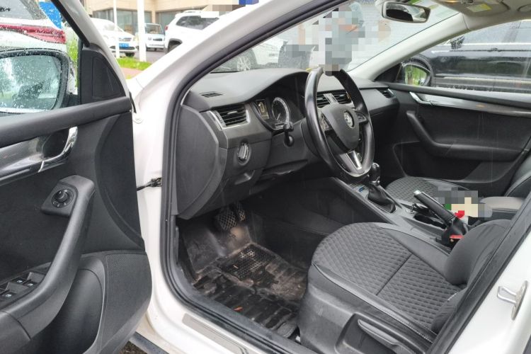 Used Skoda Octavia 2018 Station Wagon TSI280 DSG Luxury Edition Driver Seat