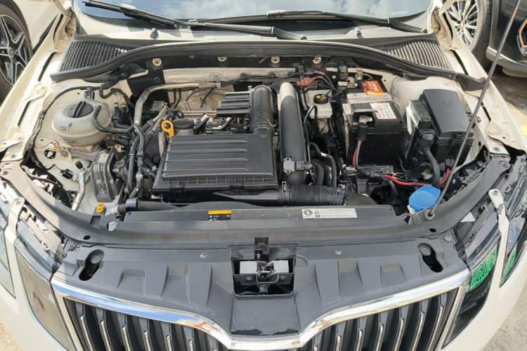 Used Skoda Octavia 2018 TSI230 DSG Luxury Edition Engine Bay