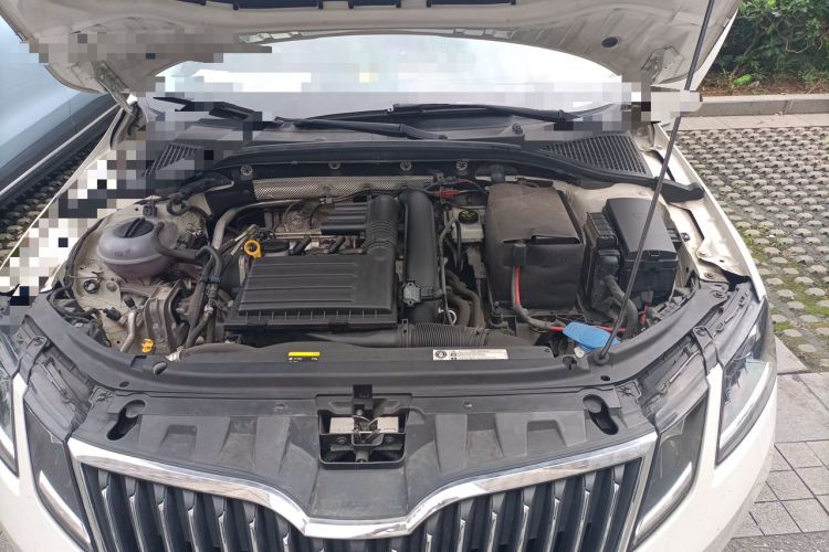 Used Skoda Octavia 2018 TSI280 DSG Luxury Edition Engine Bay