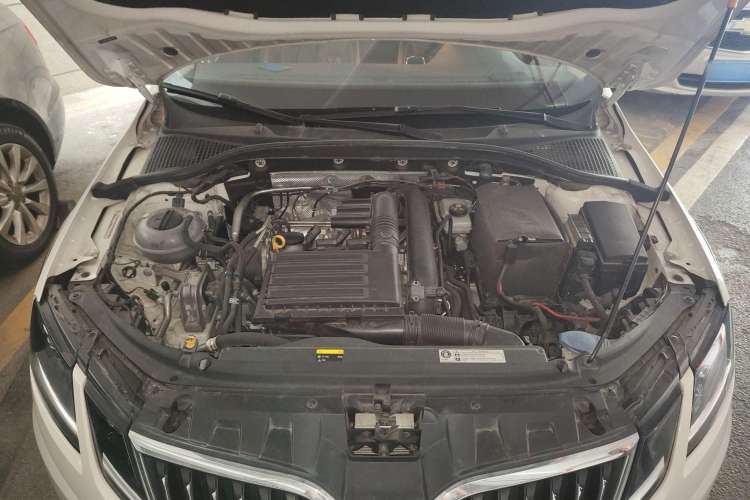 Used Skoda Octavia 2018 Station Wagon TSI280 DSG Flagship Edition Engine Bay