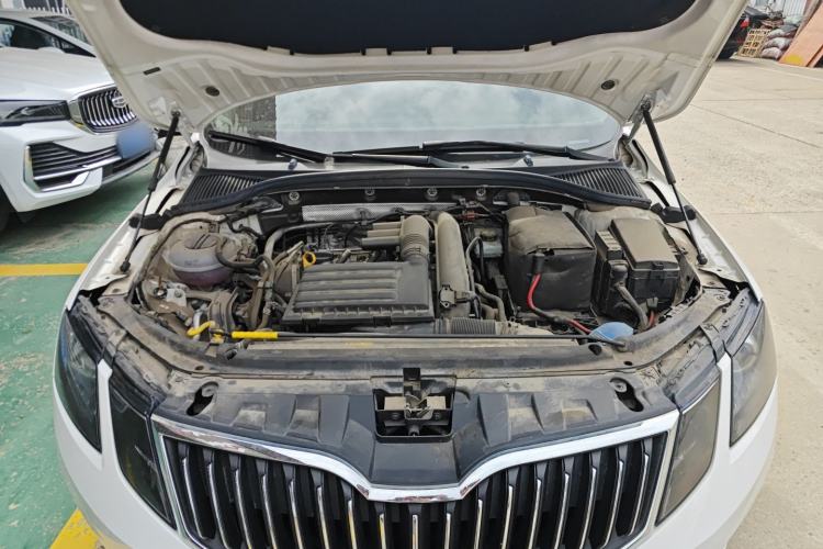 Used Skoda Octavia 2018 TSI230 DSG Luxury Edition Engine Bay