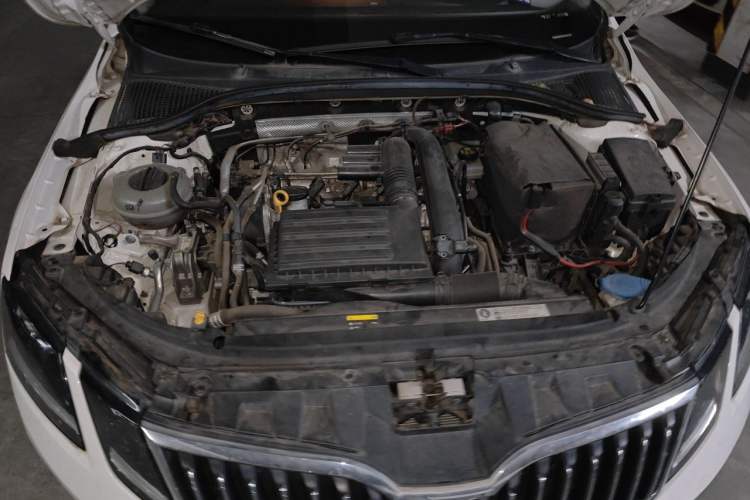 Used Skoda Octavia 2018 TSI280 DSG Luxury Edition Engine Bay
