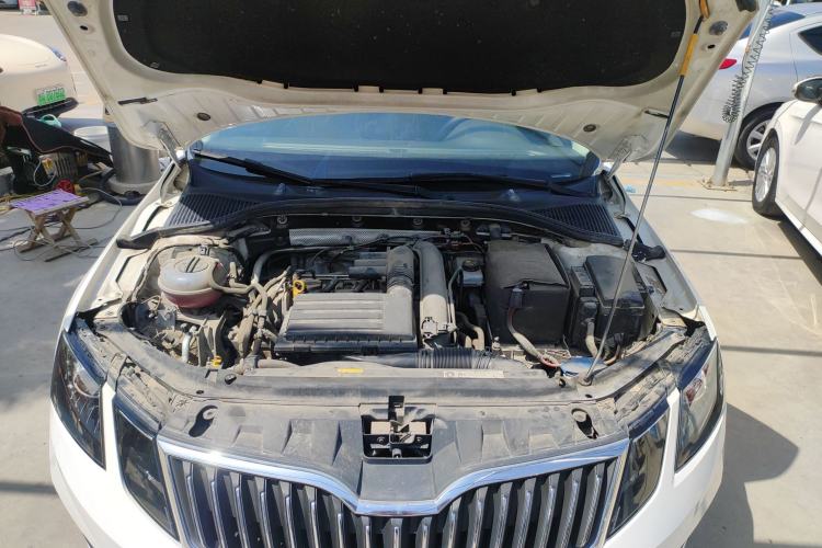 Used Skoda Octavia 2018 TSI230 DSG Comfort Edition Engine Bay