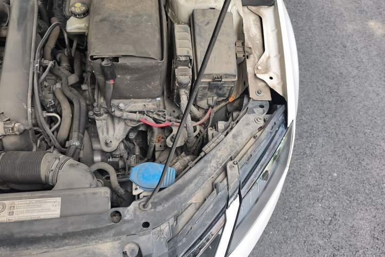 Used Skoda Octavia 2018 TSI230 DSG Comfort Edition Engine Bay Left
