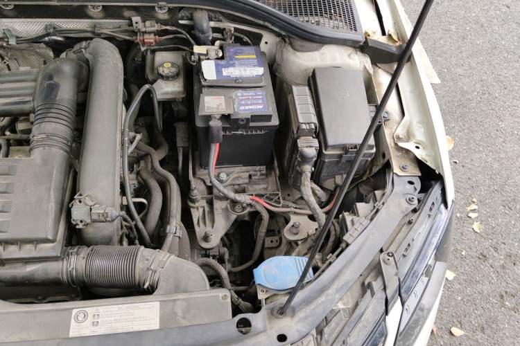 Used Skoda Octavia 2018 TSI230 DSG Comfort Edition Engine Bay Left