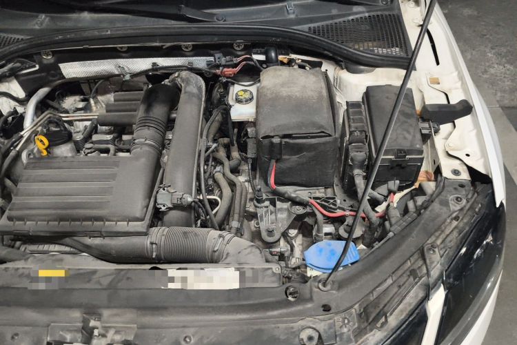 Used Skoda Octavia 2018 TSI280 DSG Flagship Edition Engine Bay Left