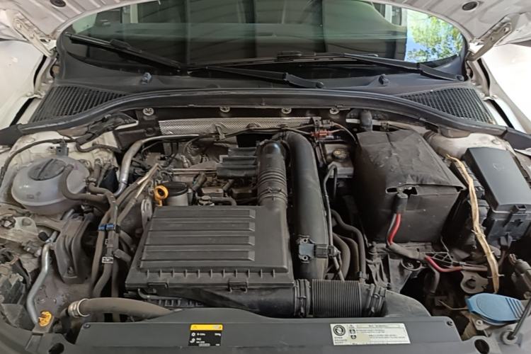 Used Skoda Octavia 2018 Station Wagon TSI280 DSG Luxury Edition Engine Bay