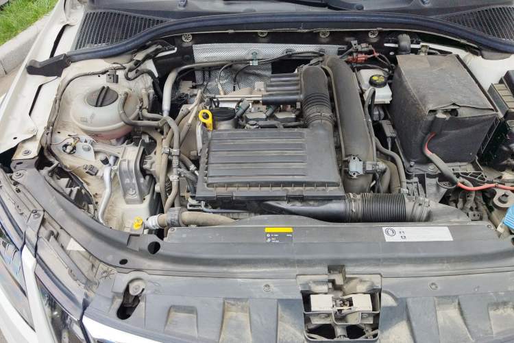 Used Skoda Octavia 2018 Station Wagon TSI230 DSG Luxury Edition Engine Bay Right