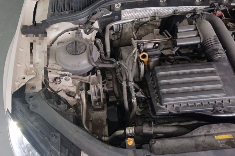 Used Skoda Octavia 2018 TSI230 DSG Luxury Edition Engine Bay Right