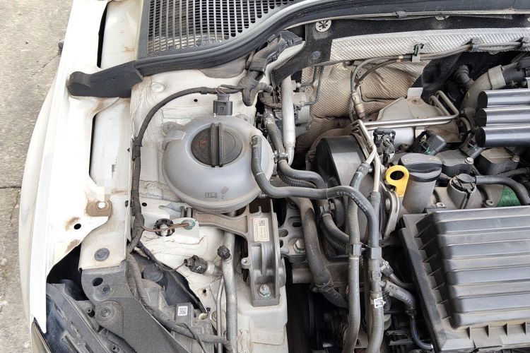 Used Skoda Octavia 2018 TSI230 DSG Comfort Edition Engine Bay Right