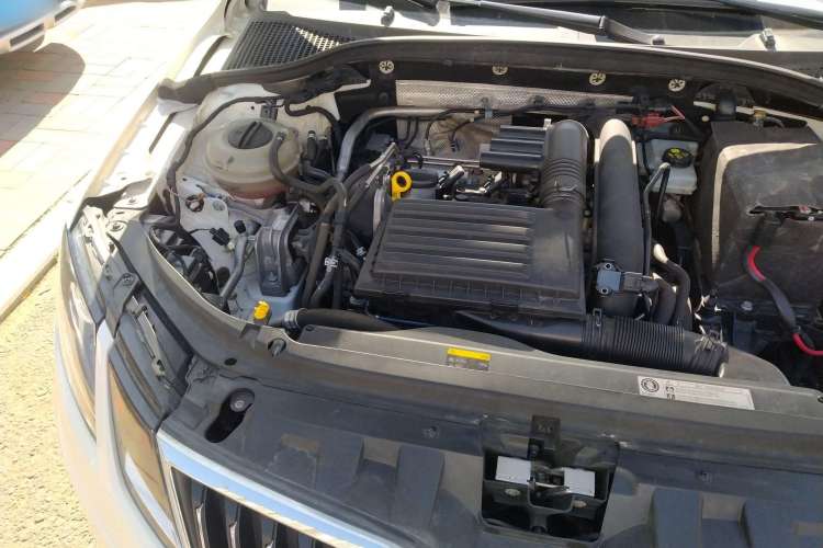 Used Skoda Octavia 2018 Station Wagon TSI280 DSG Flagship Edition Engine Bay Right