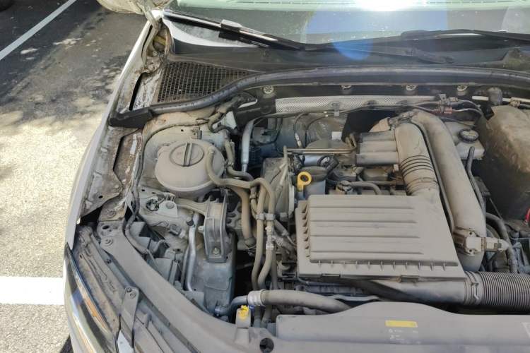 Used Skoda Octavia 2018 TSI280 DSG Luxury Edition Engine Bay Right
