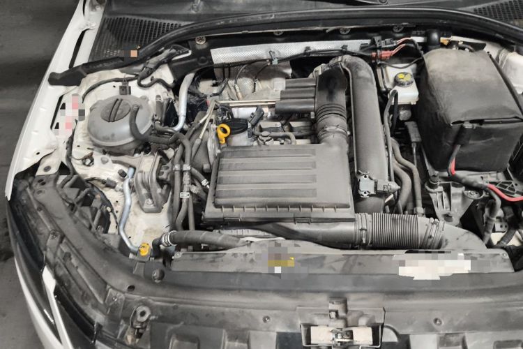Used Skoda Octavia 2018 TSI280 DSG Flagship Edition Engine Bay Right