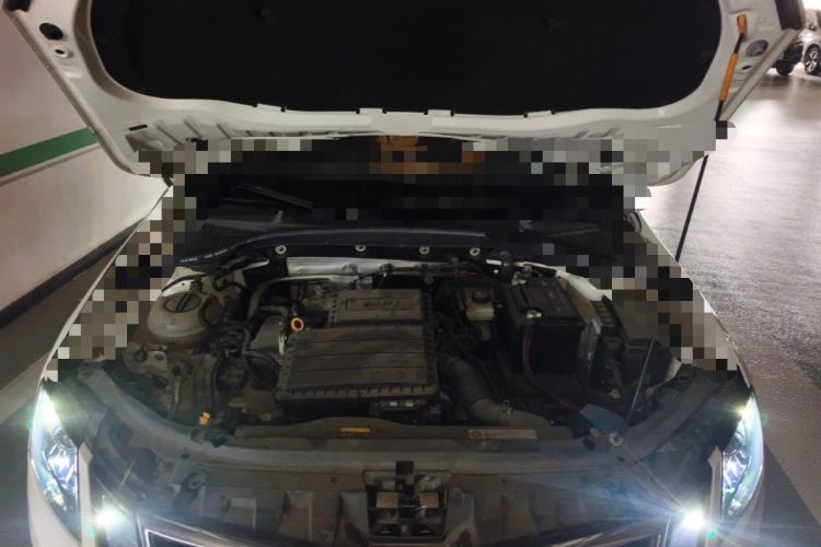 Used Skoda Octavia 2018 1.6L Automatic Comfort Edition Engine Bay