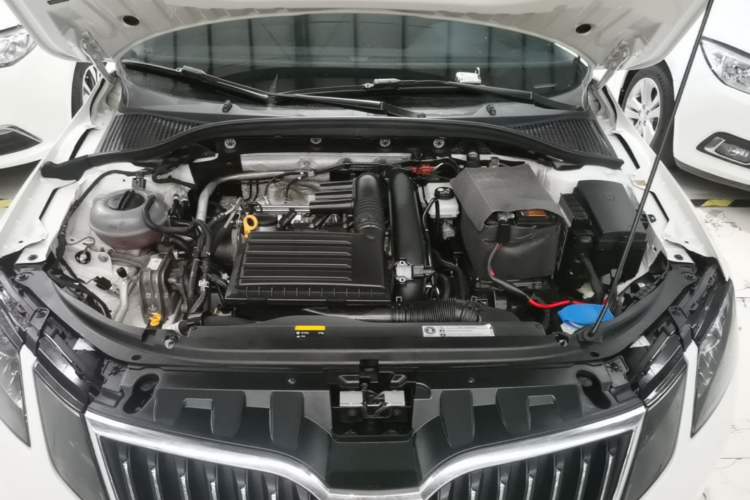 Used Skoda Octavia 2018 TSI230 DSG Luxury Edition Engine Bay