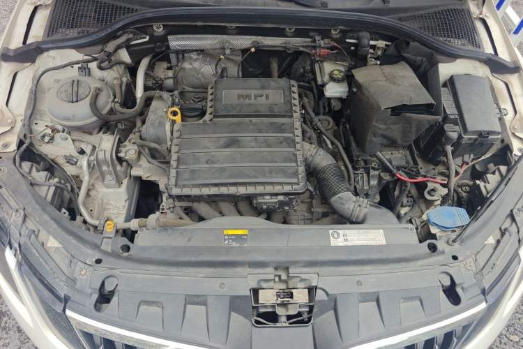 Used Skoda Octavia 2018 1.6L Automatic Comfort Edition Engine Bay