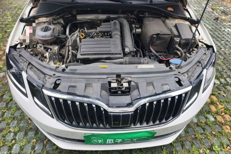 Used Skoda Octavia 2018 TSI280 DSG Flagship Edition Engine Bay