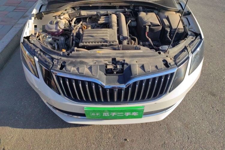 Used Skoda Octavia 2018 TSI230 DSG Luxury Edition Engine Bay