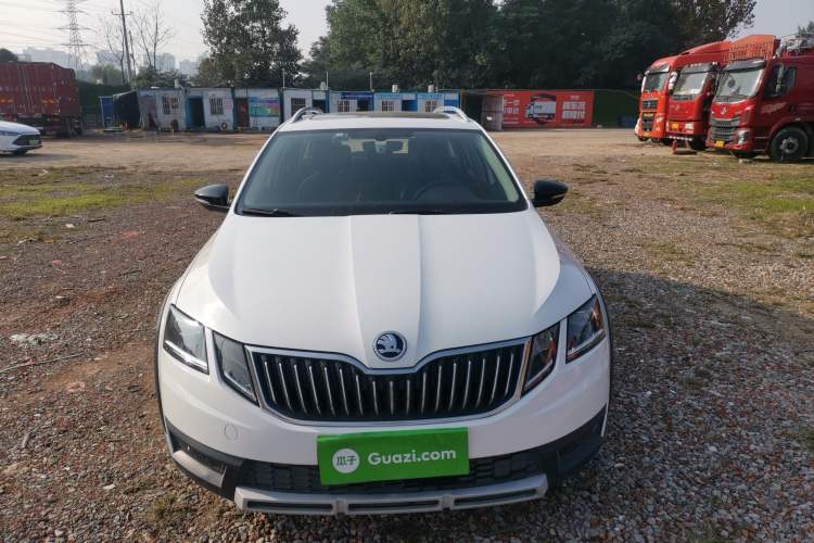 Used Skoda Octavia 2018 Station Wagon TSI280 DSG Luxury Edition Exterior 1