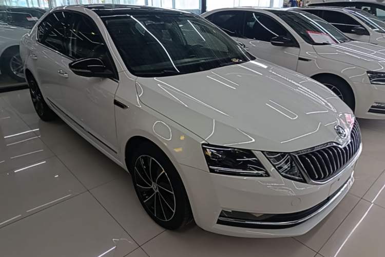 Used Skoda Octavia 2018 TSI280 DSG Flagship Edition Exterior 1