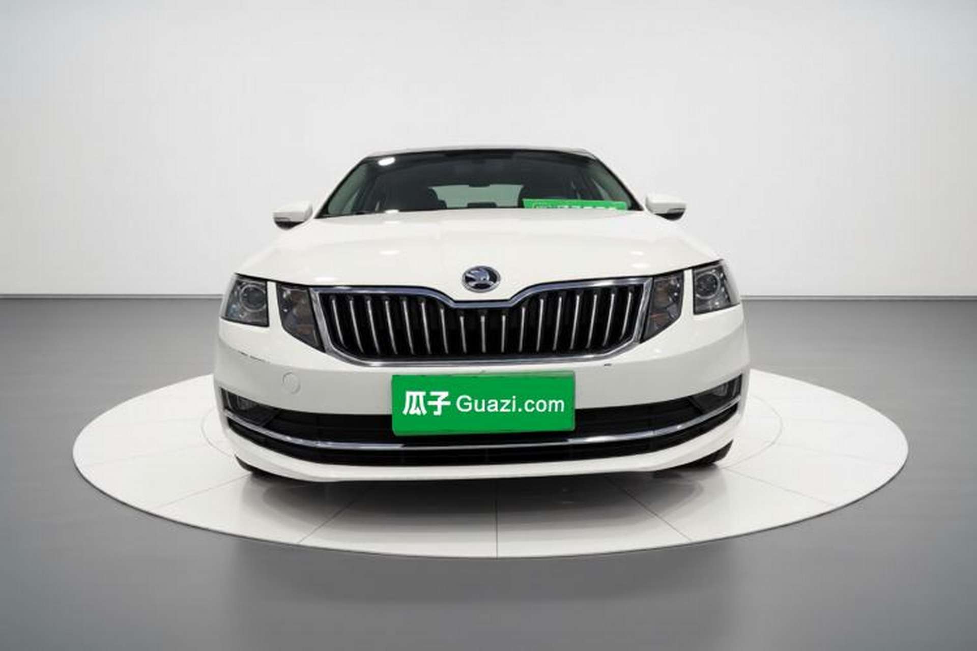 Used Skoda Octavia 2018 TSI230 DSG Luxury Edition Exterior 1