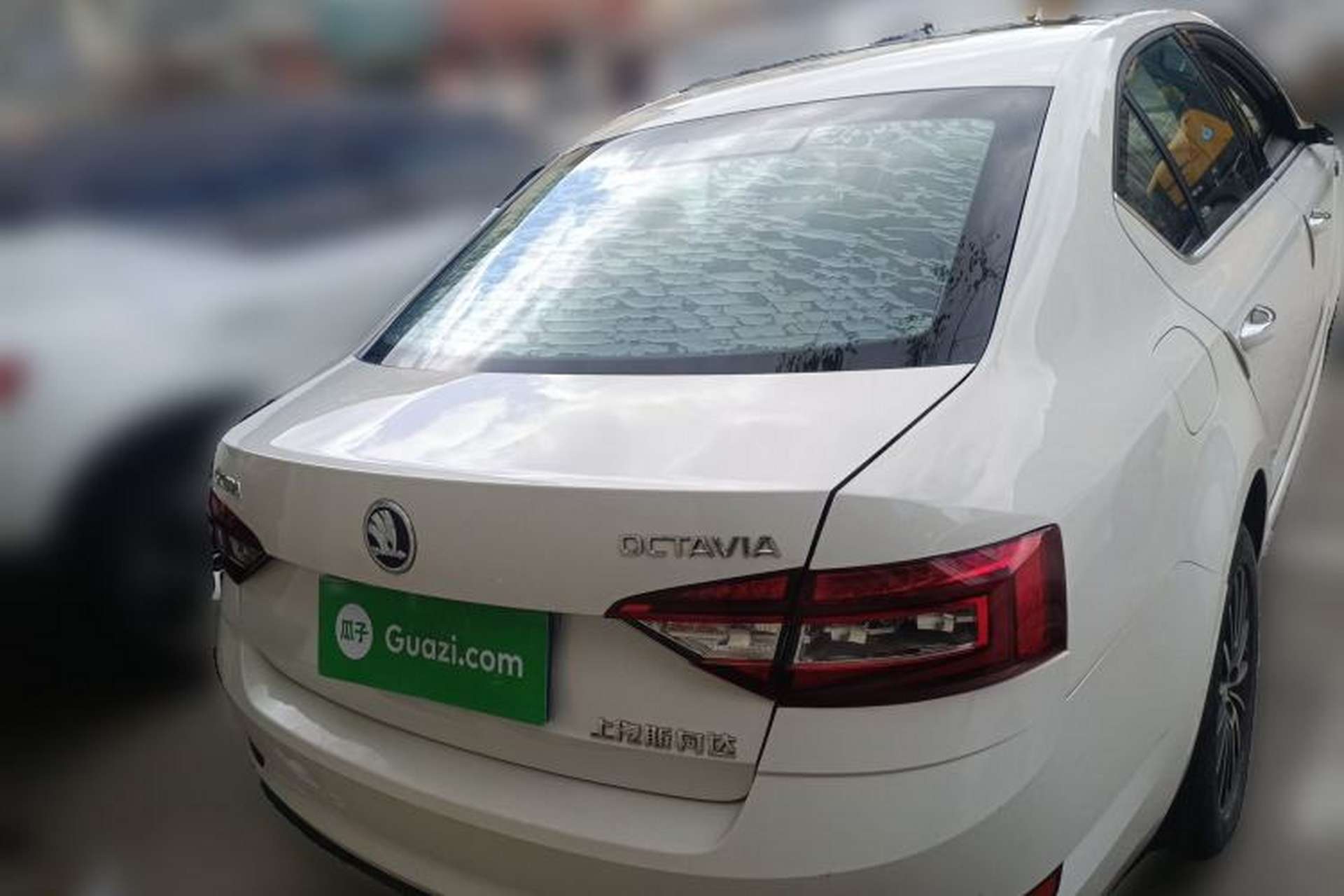 Used Skoda Octavia 2018 TSI230 DSG Luxury Edition Exterior 4