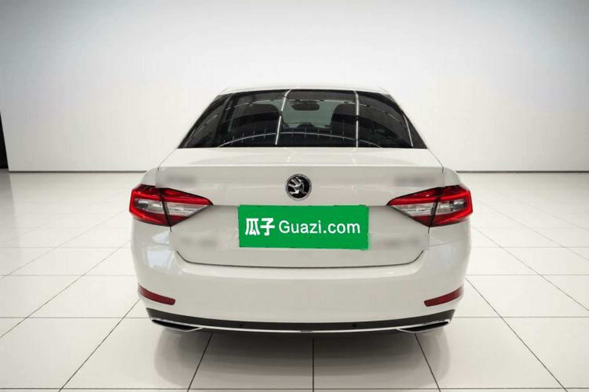 Used Skoda Octavia 2018 TSI230 DSG Luxury Edition Exterior 4